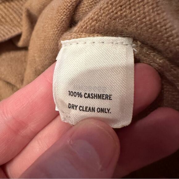John W. Nordstrom 100% Cashmere Tan Long Sleeve V Neck Pullover Sweater Sz L‎ - Picture 6 of 10
